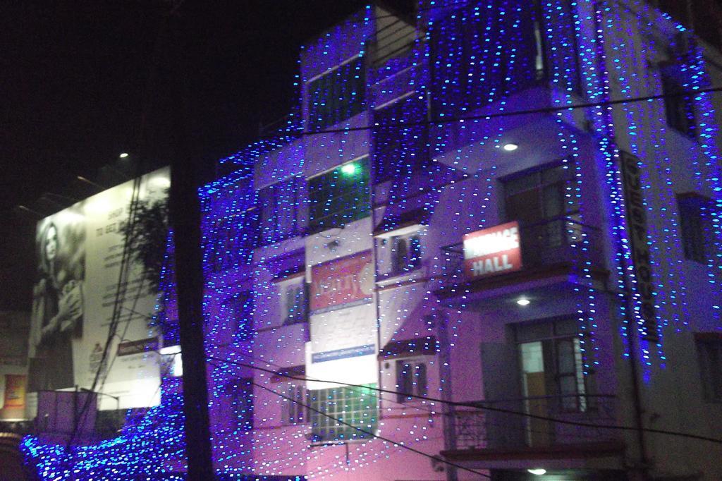 كولكاتا Megacity Inn المظهر الخارجي الصورة